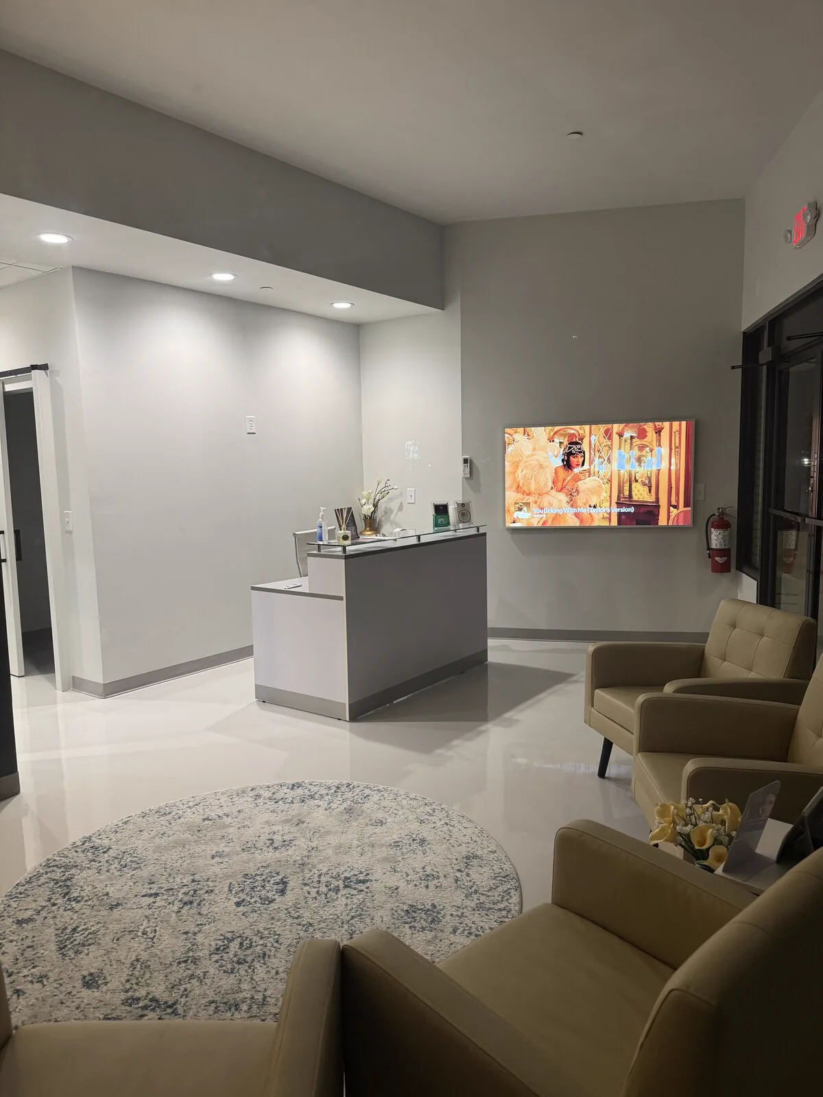 Majspa Medspa & Aesthetics client lounge for new client consultations